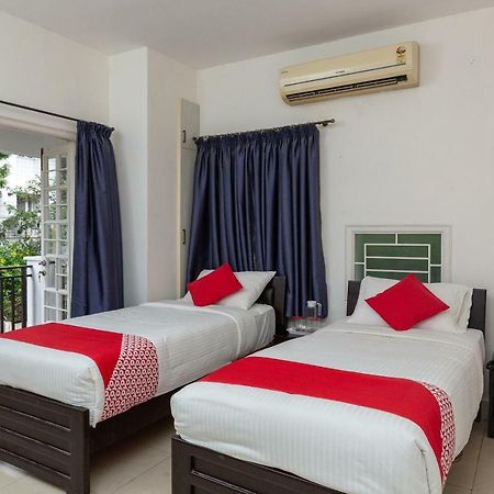 Oyo 23202 Cute Orange Service Apartments Chennai Eksteriør billede