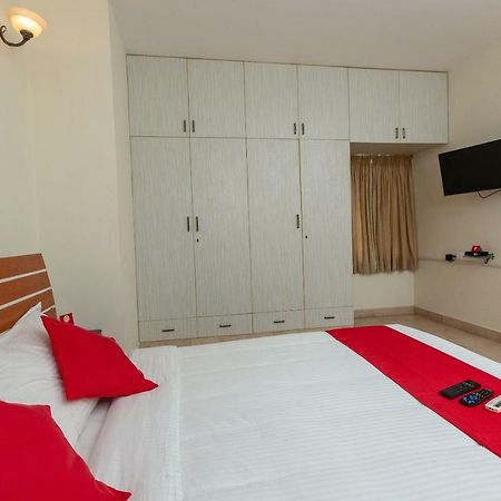 Oyo 23202 Cute Orange Service Apartments Chennai Eksteriør billede