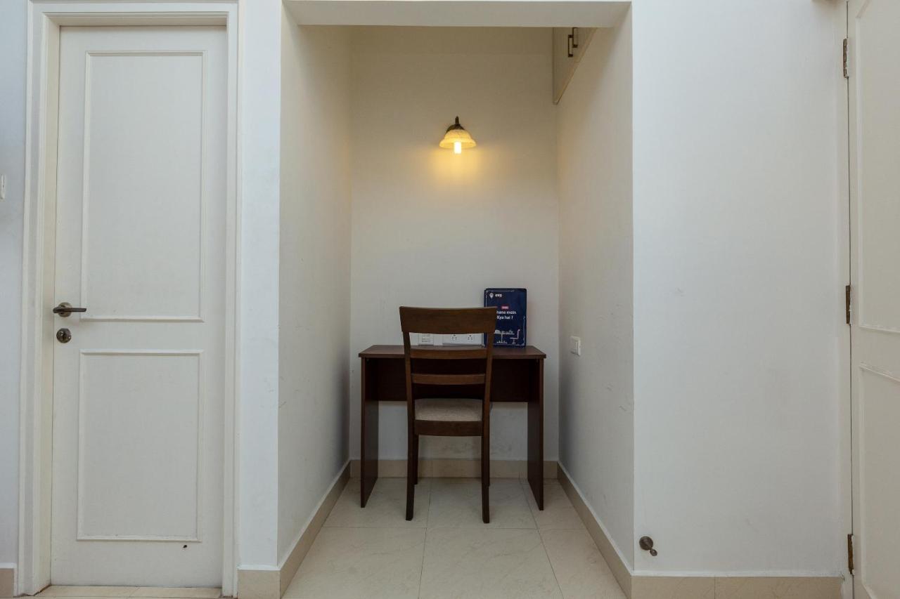 Oyo 23202 Cute Orange Service Apartments Chennai Eksteriør billede