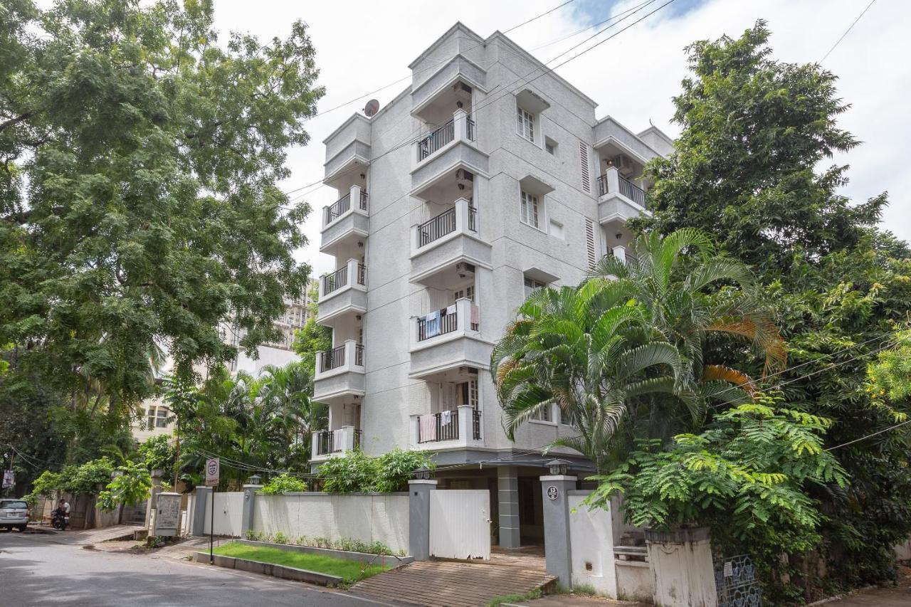 Oyo 23202 Cute Orange Service Apartments Chennai Eksteriør billede