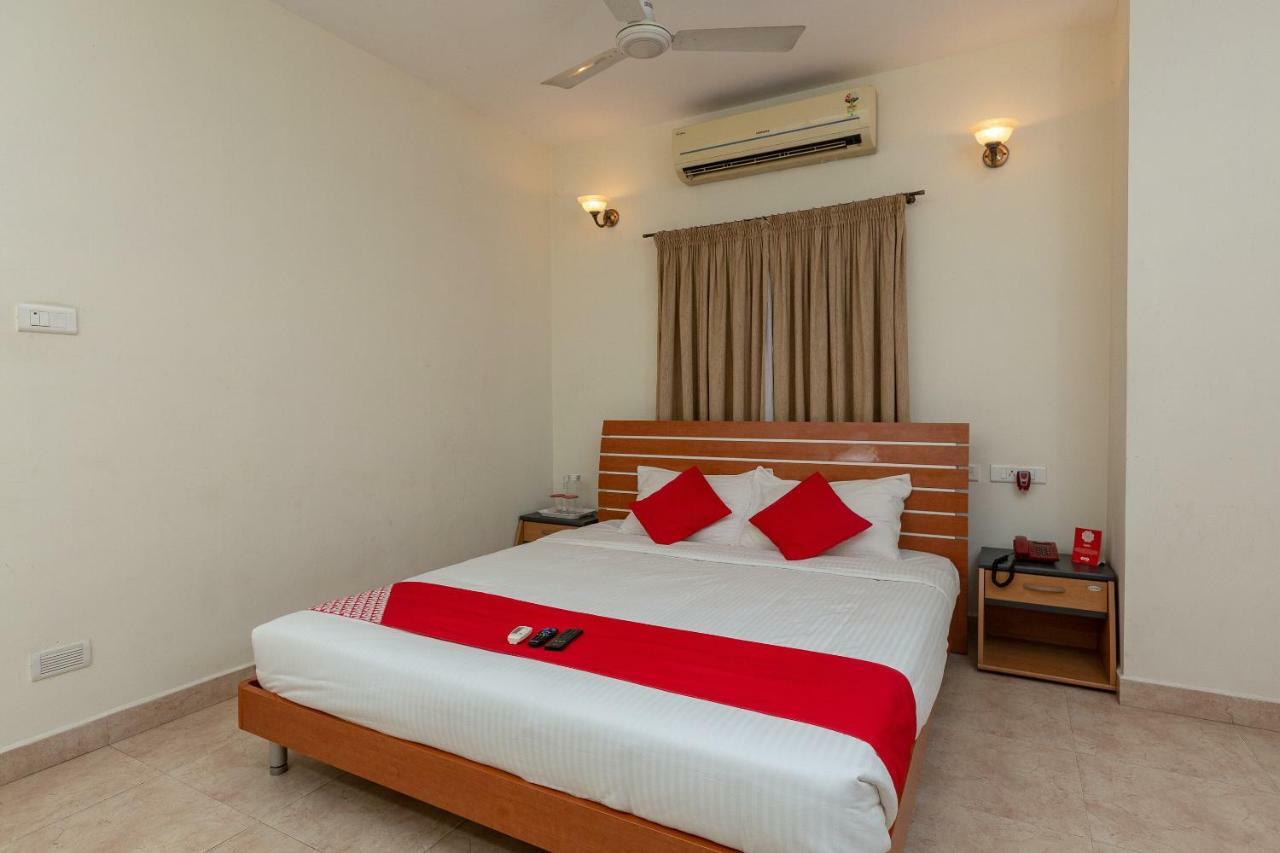 Oyo 23202 Cute Orange Service Apartments Chennai Eksteriør billede